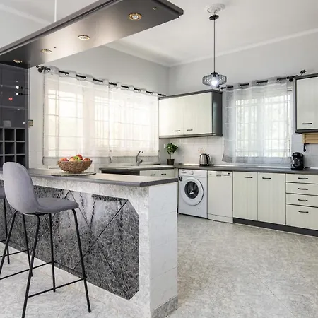 Meredith By Vila Psarou (Zakynthos)